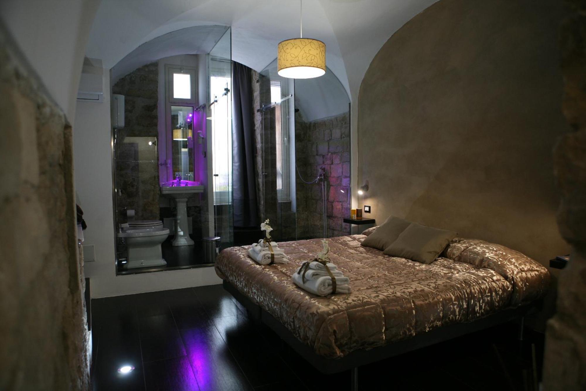A Mo Casa Bed & Breakfast Comiso Ruang foto