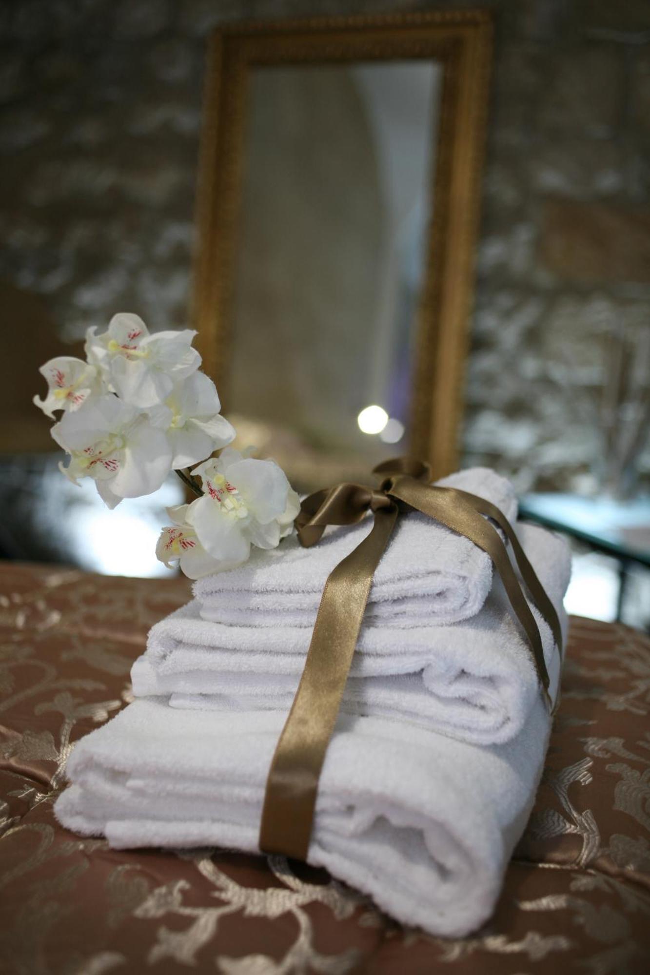 A Mo Casa Bed & Breakfast Comiso Ruang foto