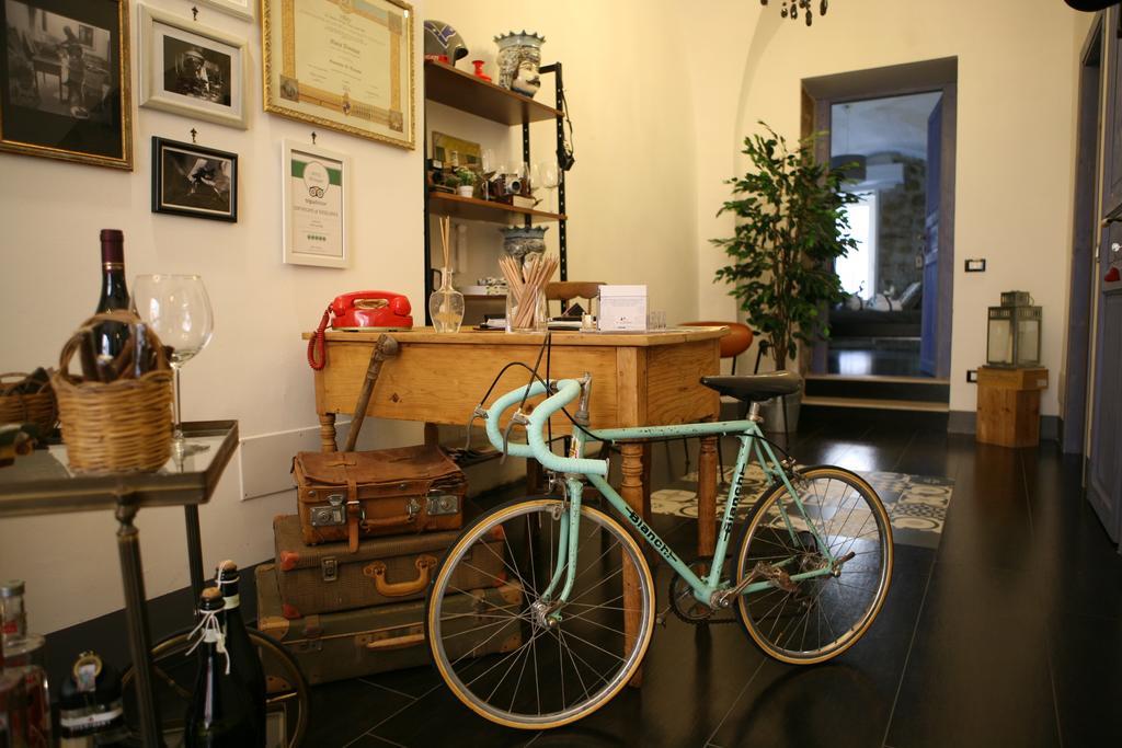 A Mo Casa Bed & Breakfast Comiso Bagian luar foto