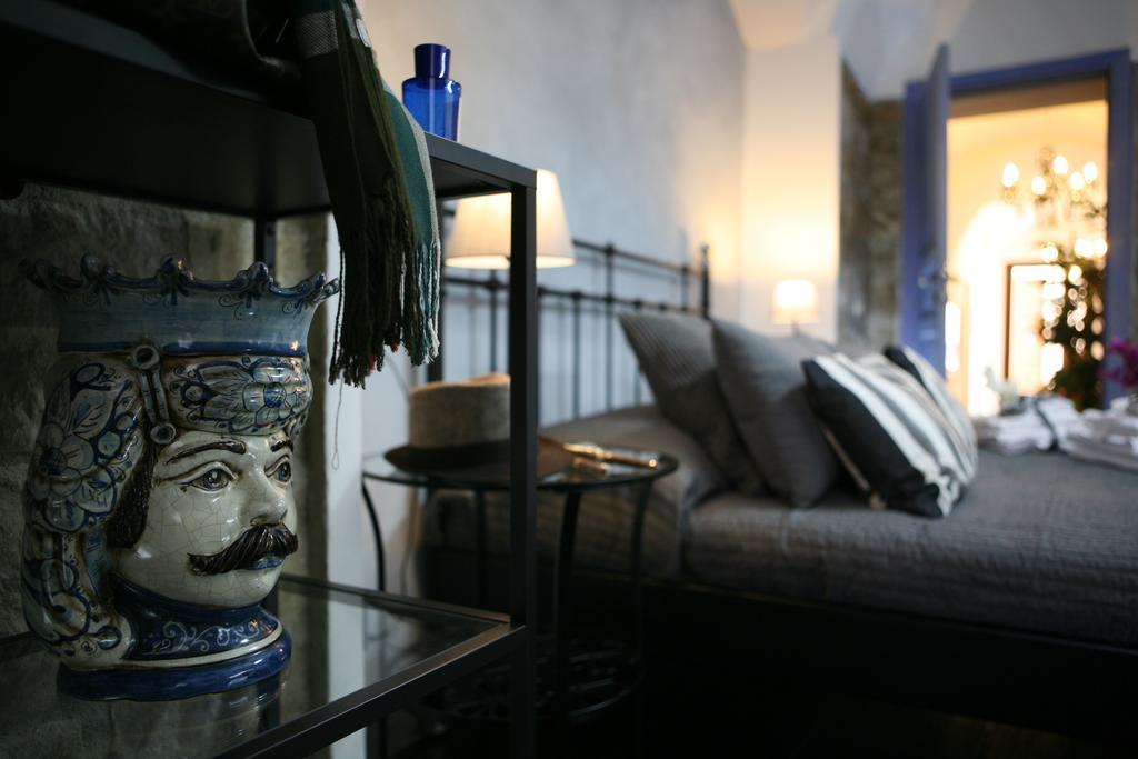 A Mo Casa Bed & Breakfast Comiso Ruang foto